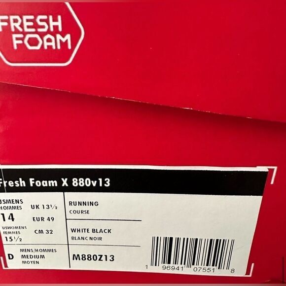 New Balance Fresh Foam Men's White Running Shoes - Picture 10 of 11